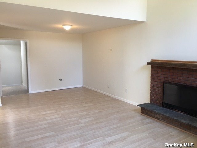 Foto del edificio - 1308 Lakeland Ave