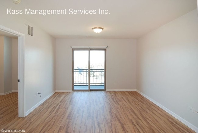 Foto del edificio - 3200 S Oak Park Ave