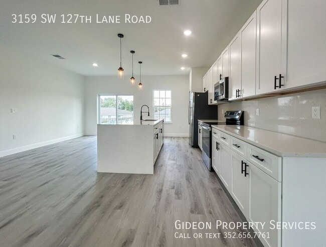 Foto del edificio - 3159 SW 127th Lane Rd