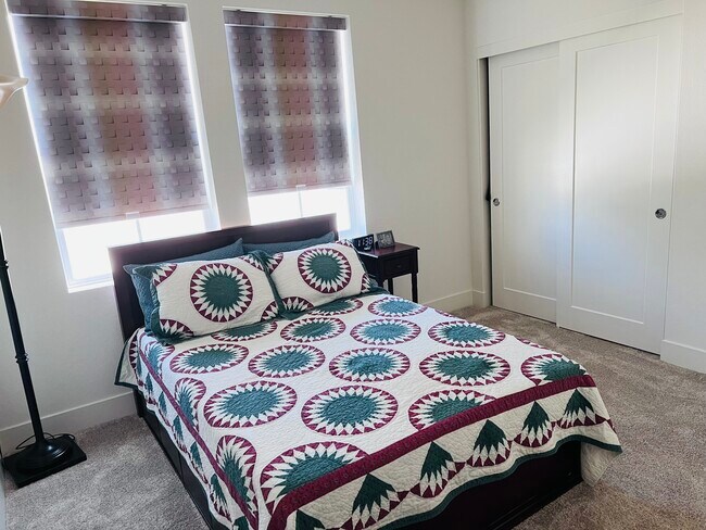 Foto del edificio - 5623 Horizon Pkwy