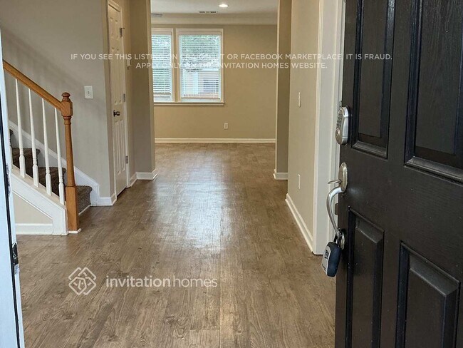 Foto del edificio - 335 Yellow Iris Rd SE