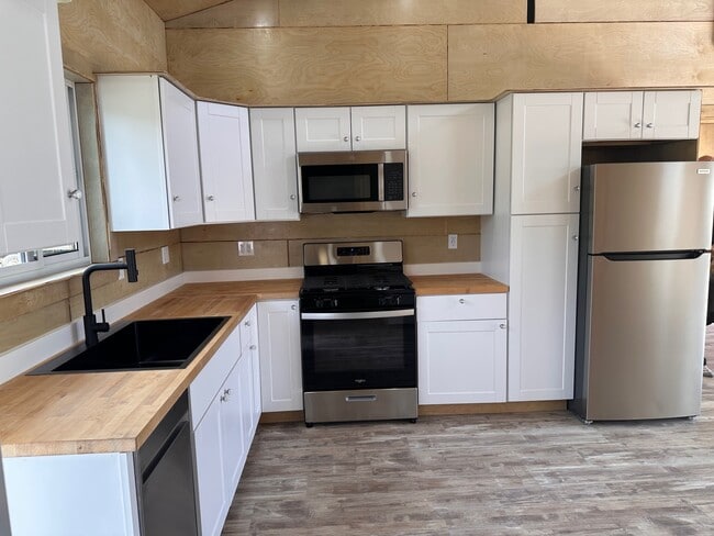 Building Photo - 1149 Virginia Lynn Wy