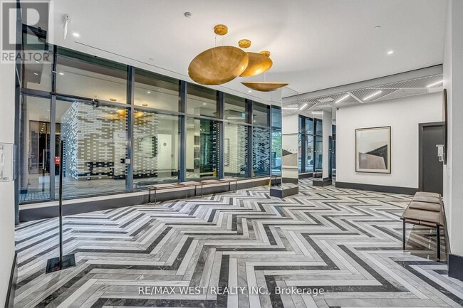 Building Photo - 1808 St Clair Ave W