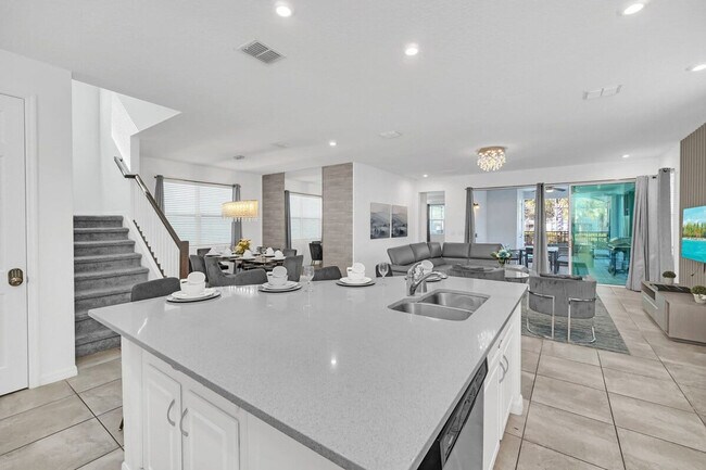 Building Photo - 8939 Amelia Downs Trail