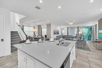 Building Photo - 8939 Amelia Downs Trail