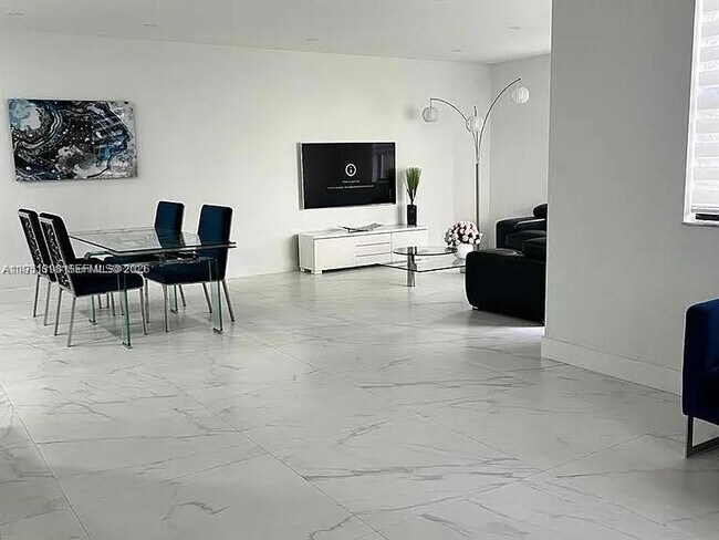 Foto del edificio - 9243 SW 227th Terrace