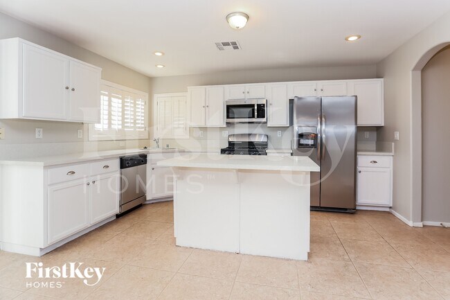 Building Photo - 8645 Radiant Ruby Ave