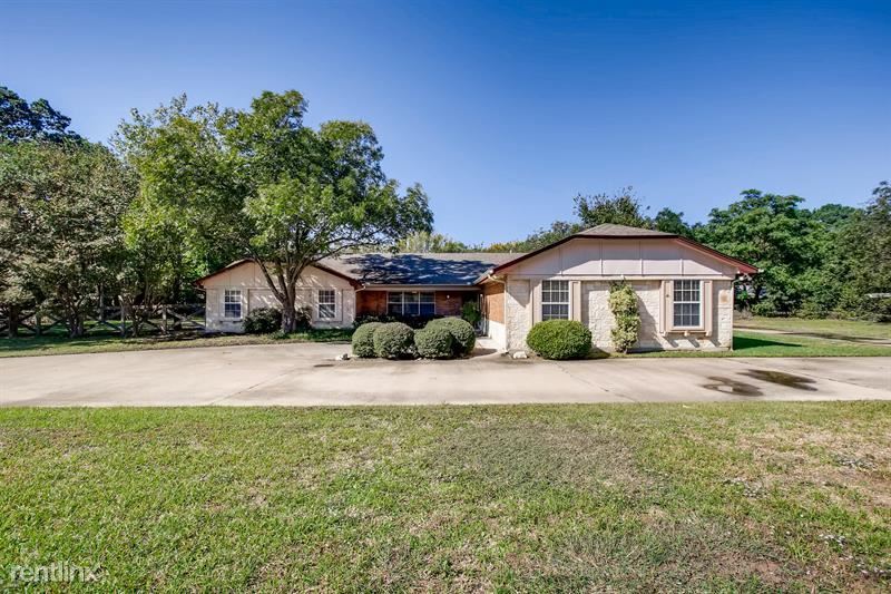Primary Photo - 3 br, 2 bath House - 156 South Pearson Lane