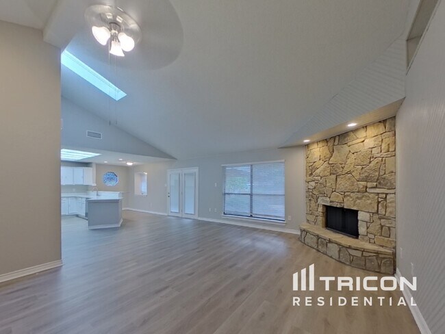 Foto del edificio - 4708 N Prairieview Ct