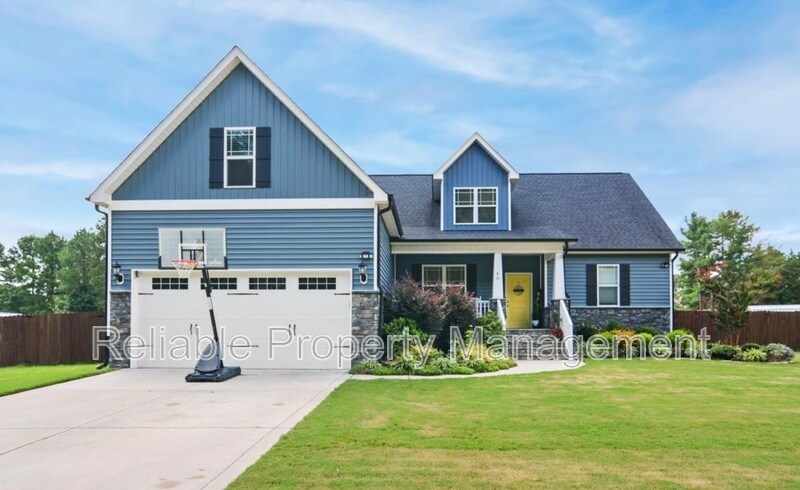 Foto principal - 40 Newman Ln