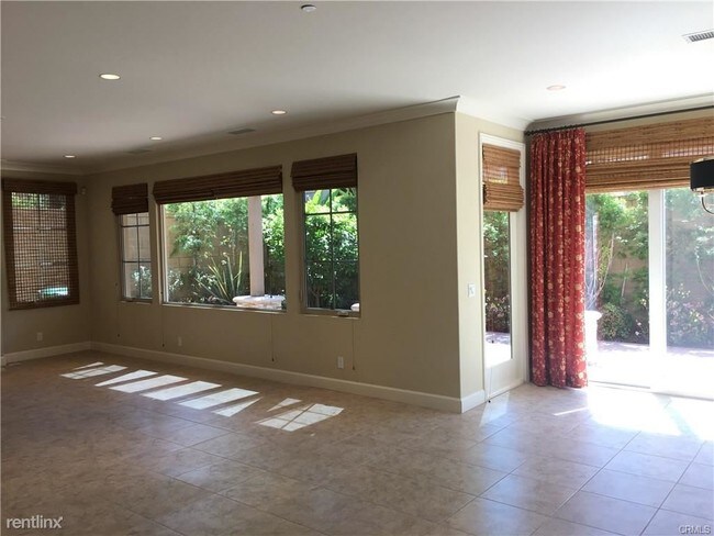 Building Photo - 5 br, 4 bath House - 50 Umbria