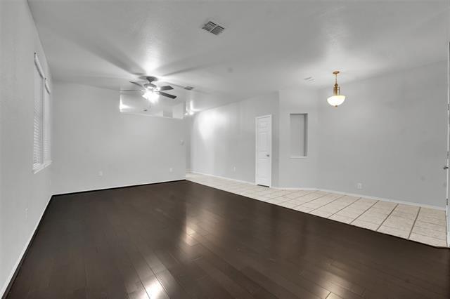 Building Photo - 2936 Prairie Oak Blvd