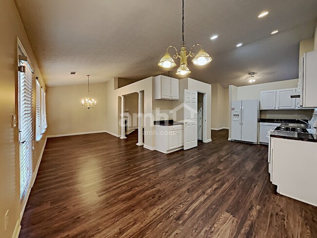 Building Photo - 536 Sydney Walk Ln