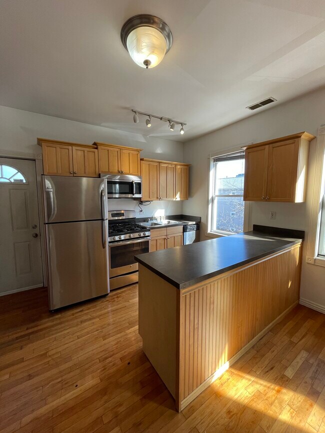 Foto del edificio - 1834 W Thomas St