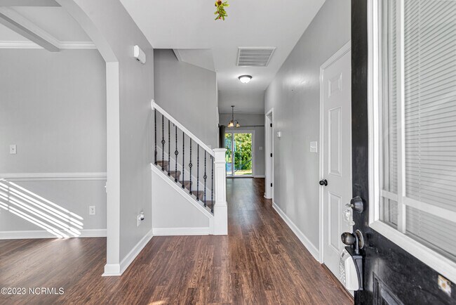 Foto del edificio - 417 Gavin's Run