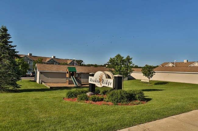 Building Photo - Meadow Ridge Apartments