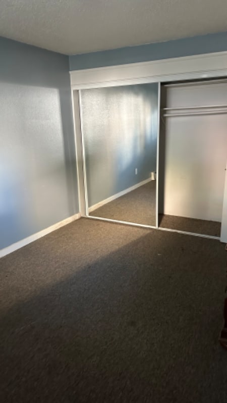 Foto del edificio - 635 10th Ave