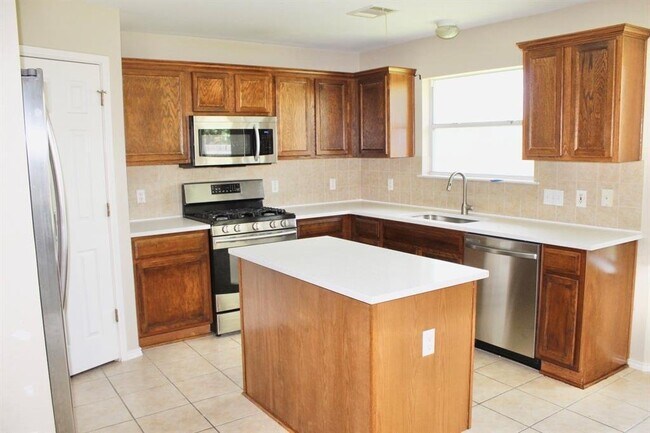 Foto del edificio - 128 Earl Keen St