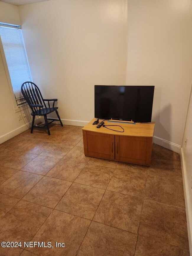 Building Photo - 1736 Fruit Cove Woods Dr