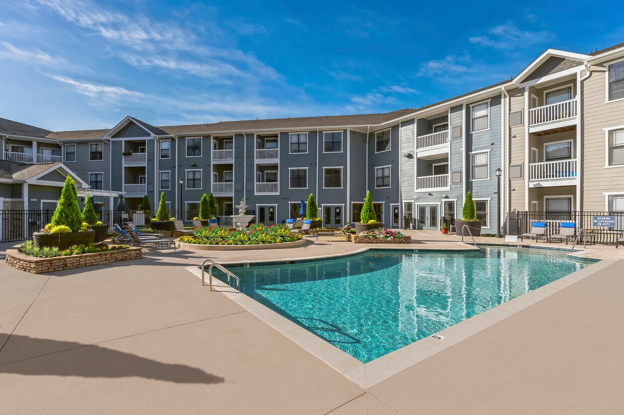 Primary Photo - NorthCity6