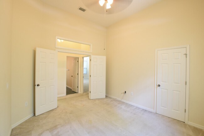 Building Photo - Stunning 4 bed 3 Bath Gated Home for Rent ...