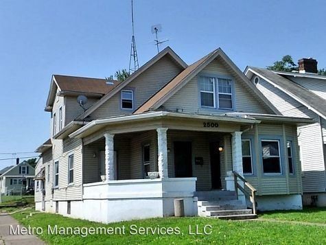 Primary Photo - 2500 W Oak St