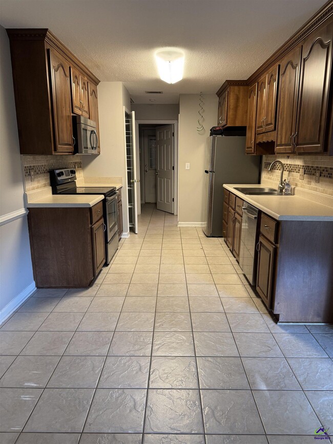 Building Photo - 103 Mulligan Ct
