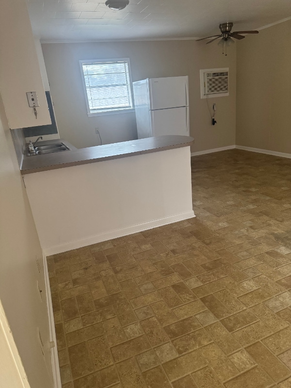 Foto del edificio - 206 Parmley Dr