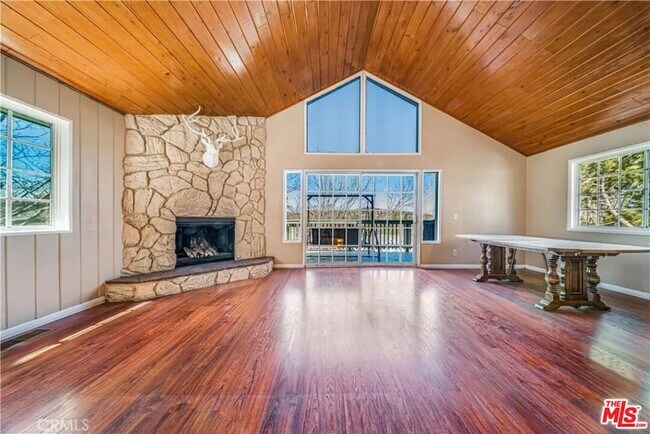Foto del edificio - 28665 Zion Dr