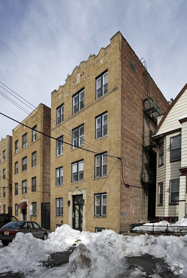 192 Kensington Ave, Jersey City, NJ 07306 Apartments Jersey City, NJ