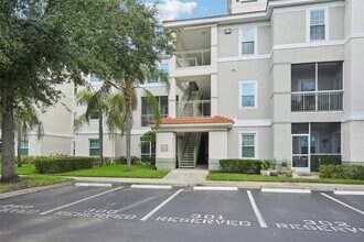 Building Photo - 23580 Walden Center Dr