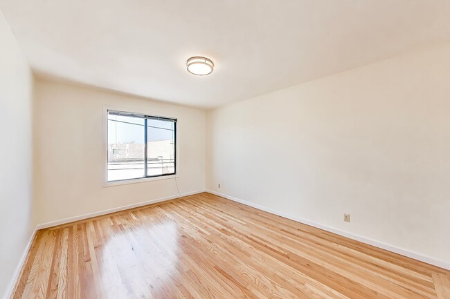 Photo - Top-Floor 2BD/1BA Near Ocean Beach & Golden Gate Park House