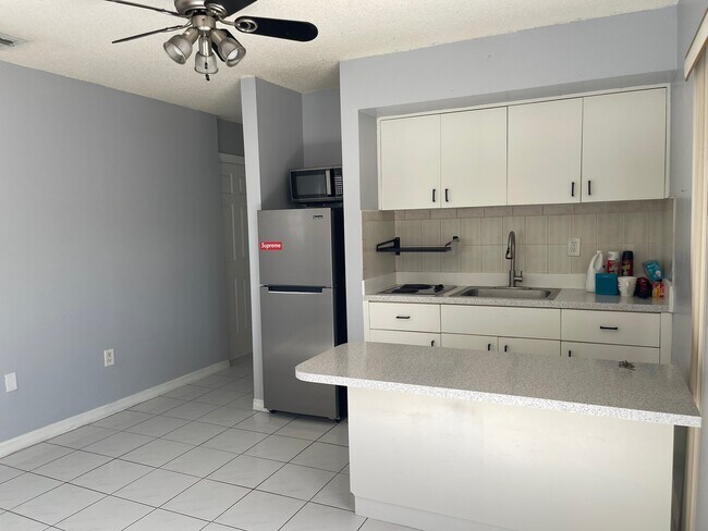 Photo - 312 NW 36th Ct Apartments