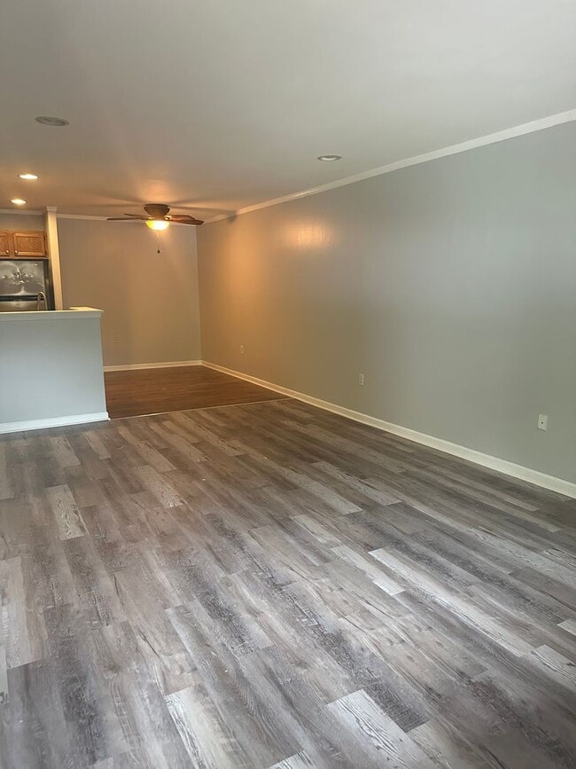 Foto del edificio - First Floor 1 Bedroom Hidden Valley Condo