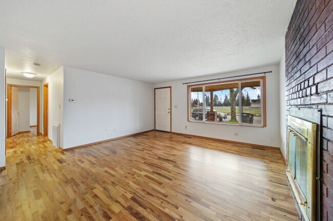 Foto del edificio - 4218 6th Ave NE