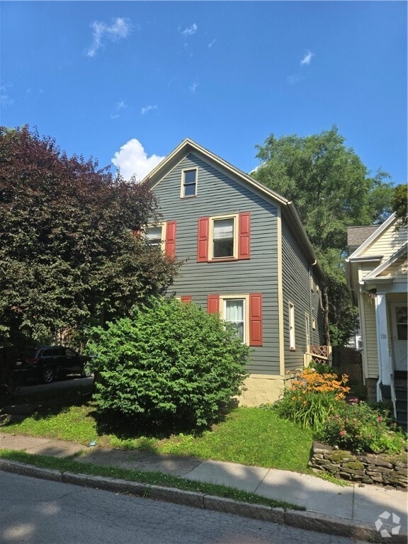Building Photo - 114 Seager St