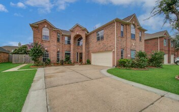 Building Photo - 2509 Bennington Ct