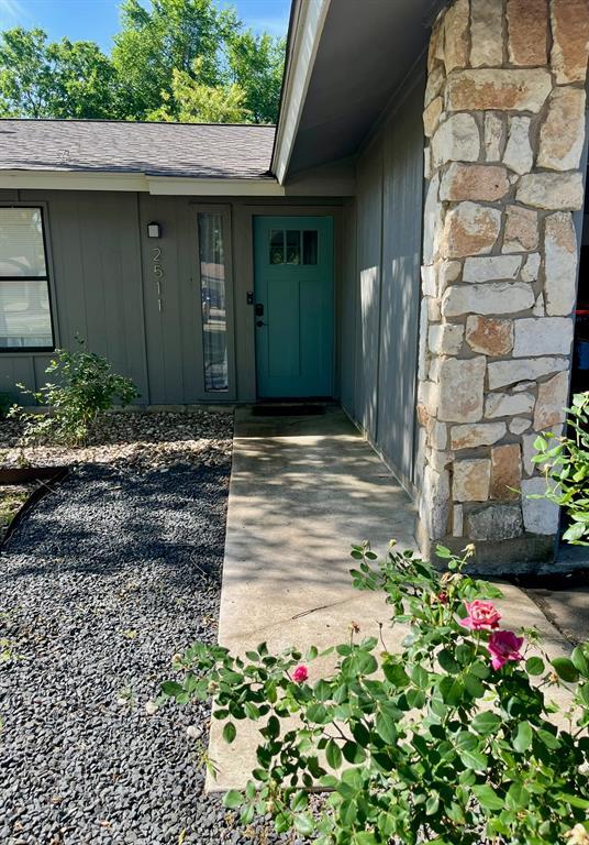 Foto del edificio - 2511 E Stassney Ln