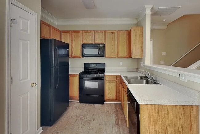 Photo - 1361 Raven Rock Trail (Kennesaw, GA) House