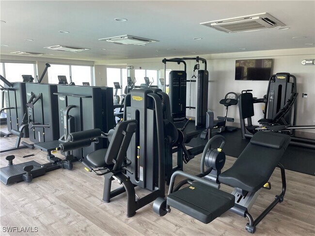 Foto del edificio - 255 Barefoot Beach Blvd