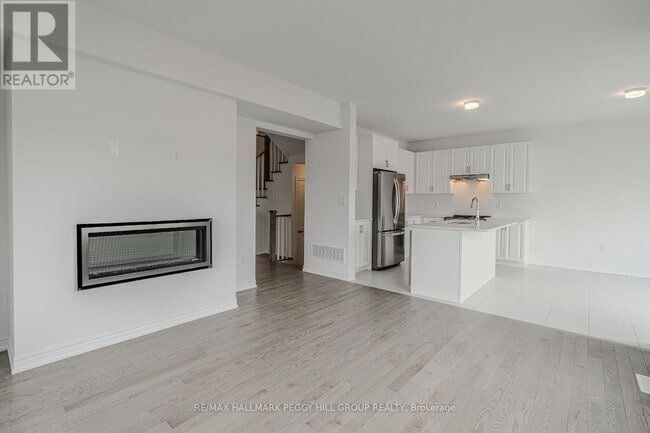 Building Photo - 91 Thicketwood Ave