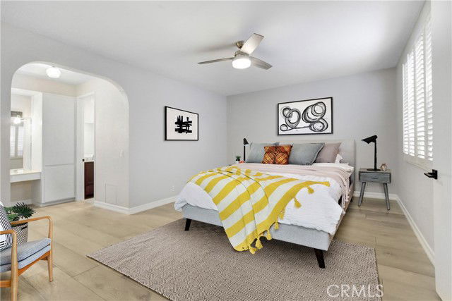 Foto del edificio - 4949 Genesta Ave