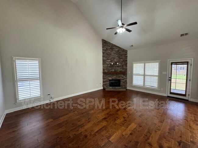 Building Photo - 6438 Anglia Valley Dr