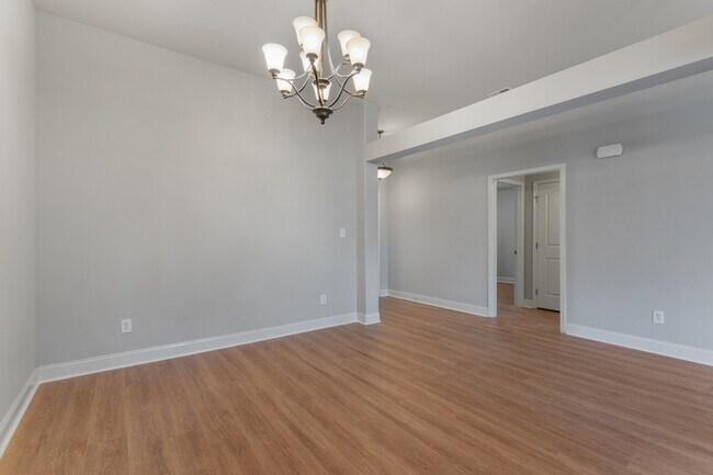 Foto del edificio - 323 Harbor Glen Dr SW