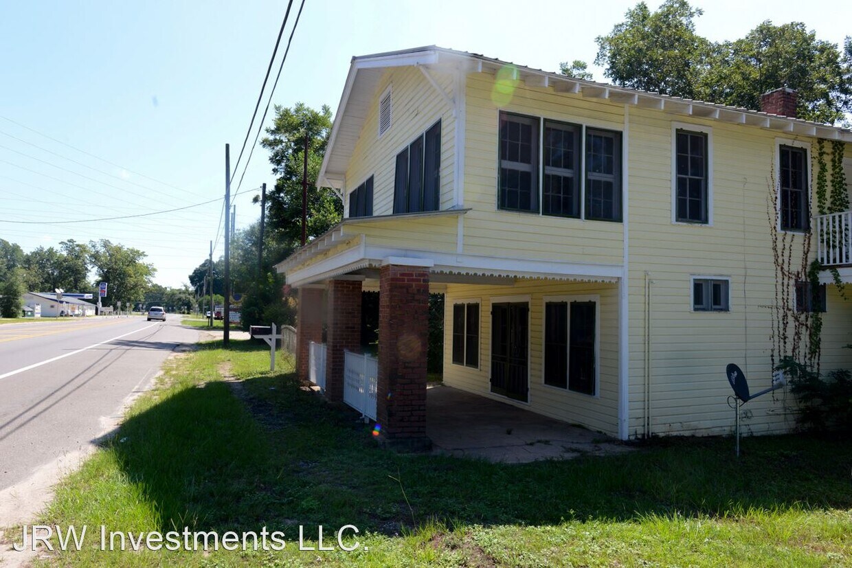 Primary Photo - 3 br, 2 bath House - 518 Hwy 90