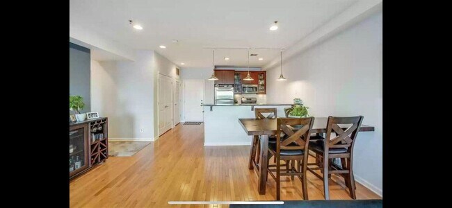 Foto del edificio - 203 Hackensack Plank Rd