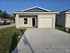 Building Photo - 1431 Las Villas Blvd