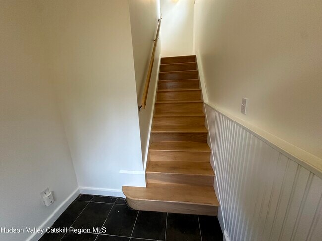 Foto del edificio - 85 Broadview Rd