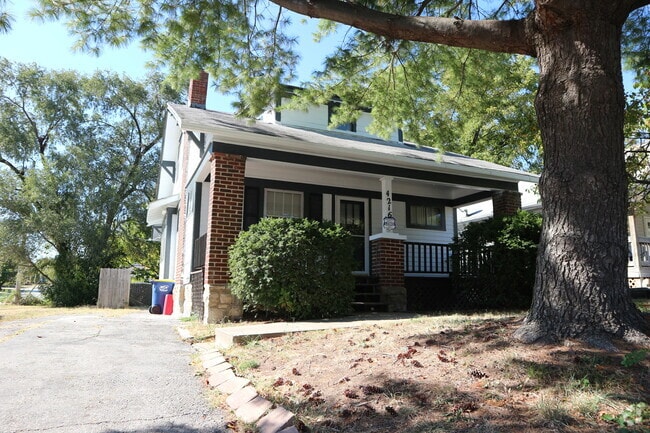 Building Photo - 4216 Adams St