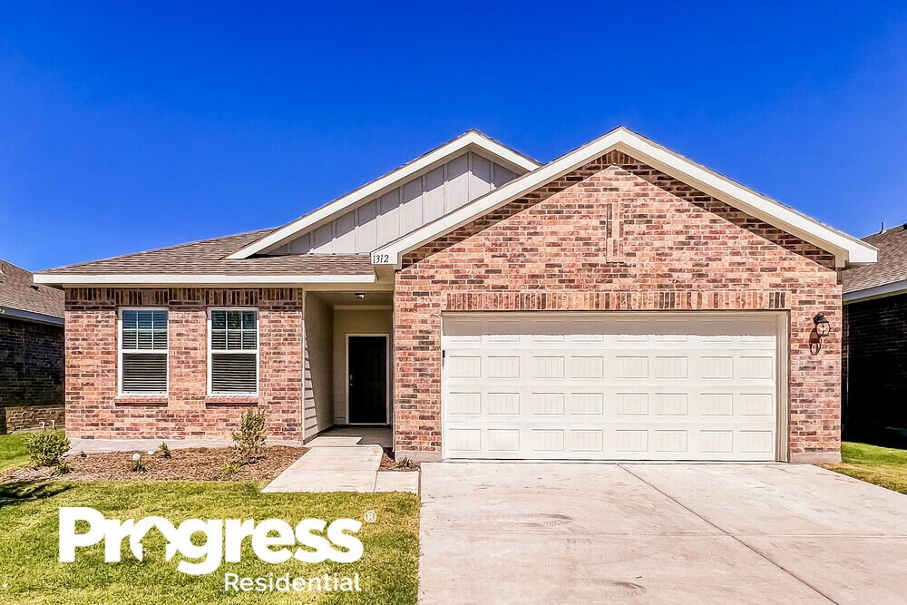 1312 Ancer Wy, Haslet, TX 76052 House Rental in Haslet, TX